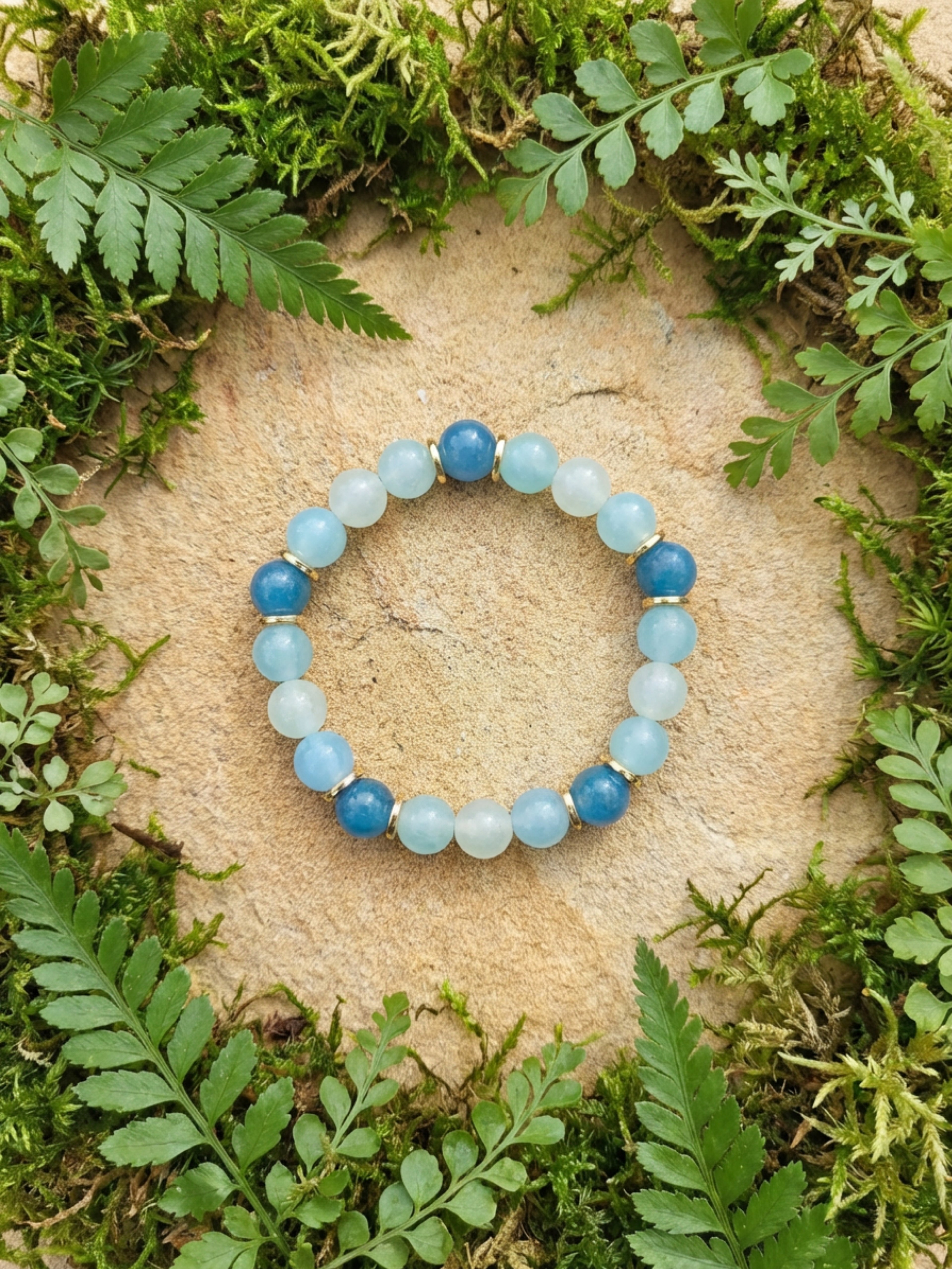 Turquoise Ombre 10mm Glass Bead Bracelet