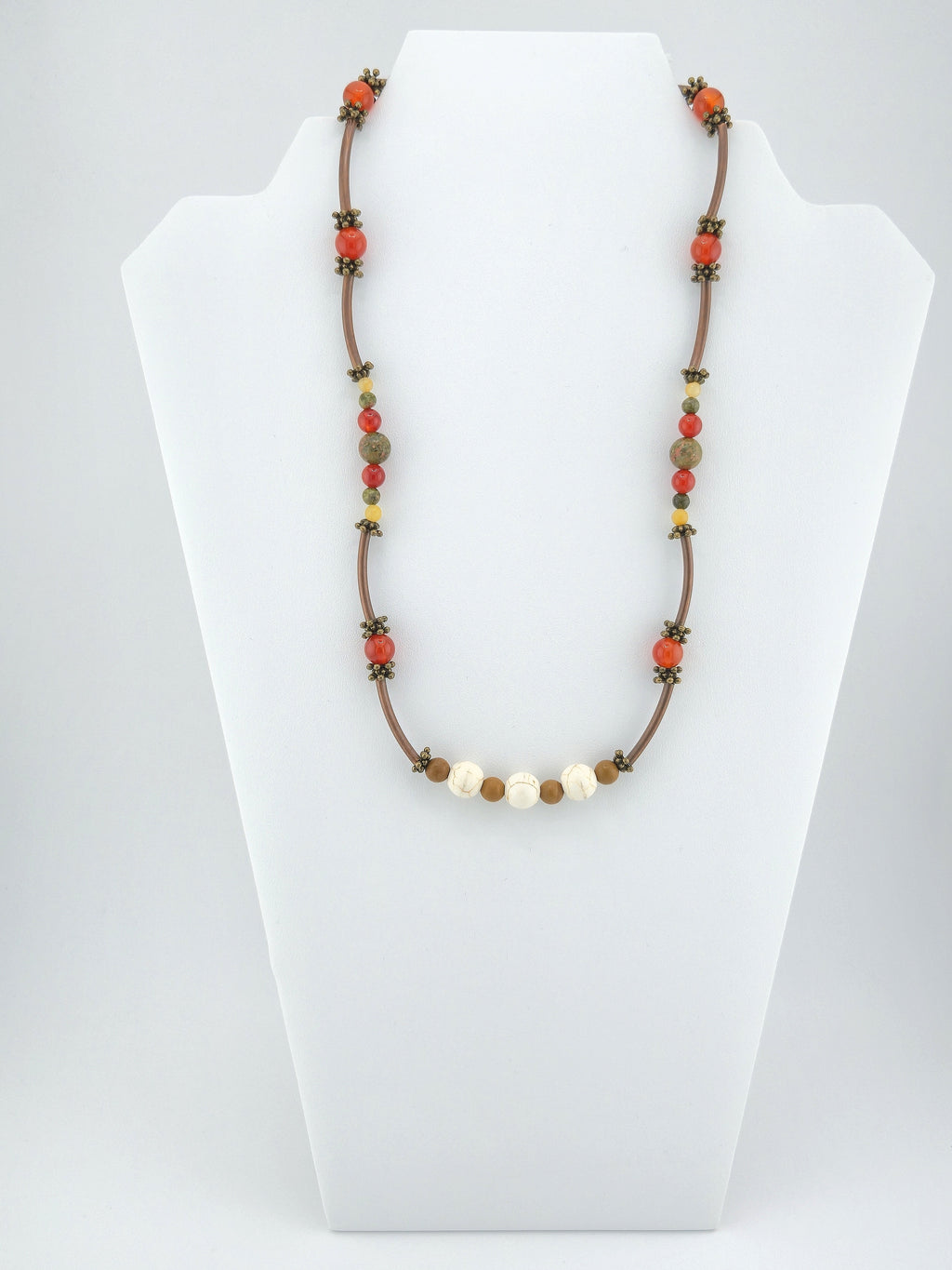 White Crackle Howlite & Red Agate Stone Necklace