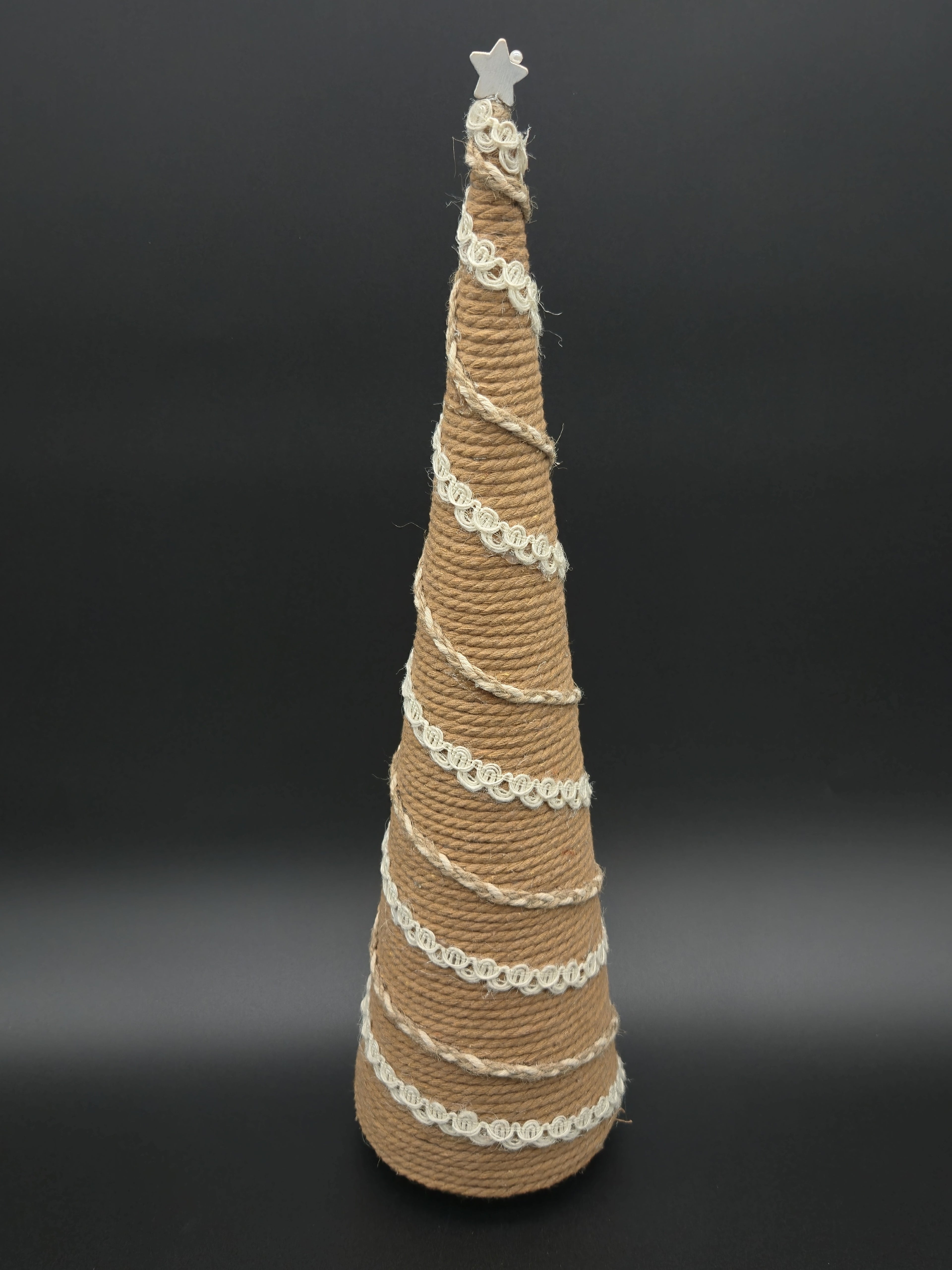 Tobacco w/ Lace Tree