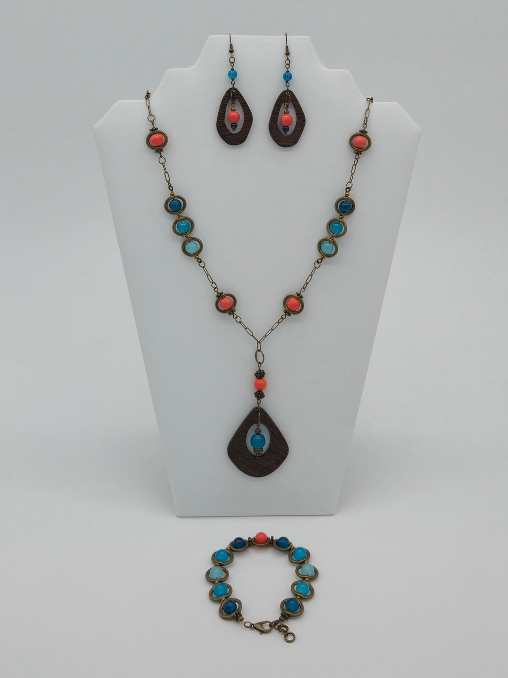 Blue Ombre Bead Frame Collection