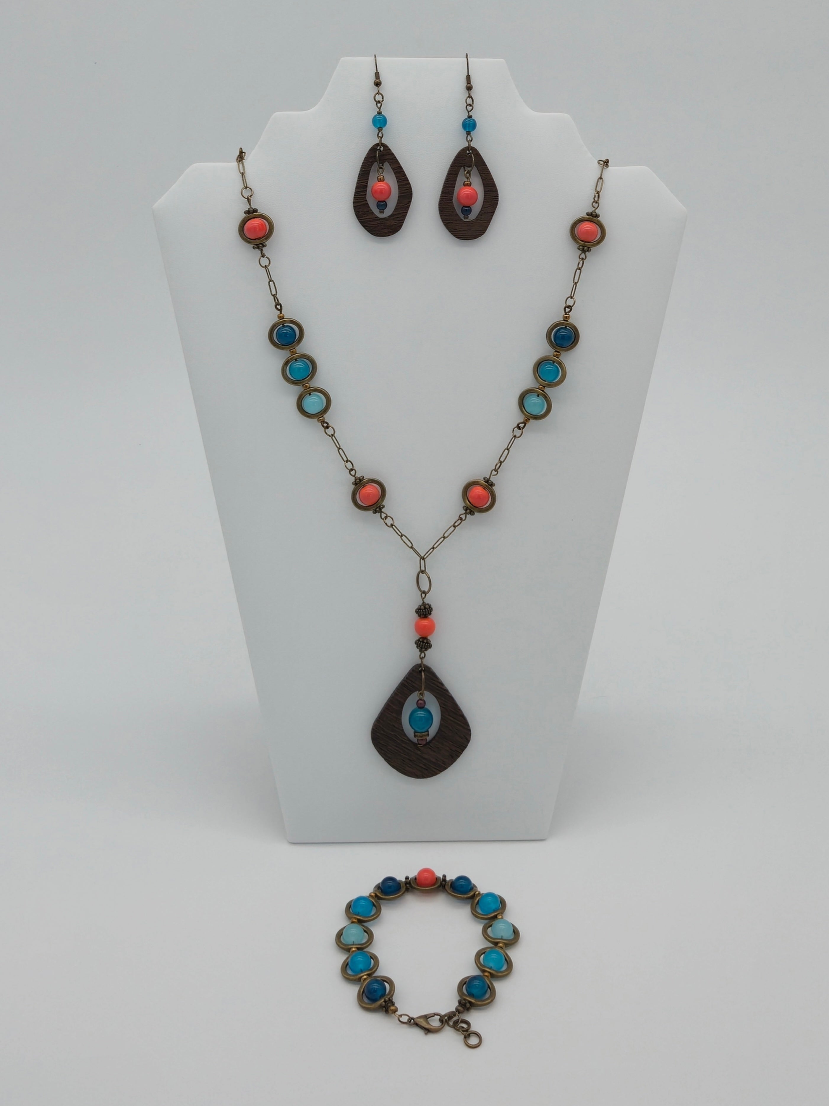 Blue Ombre Bead Frame Collection